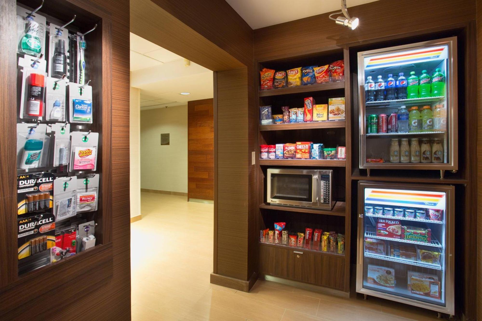 Fairfield Inn & Suites By Marriott Boston Milford Extérieur photo